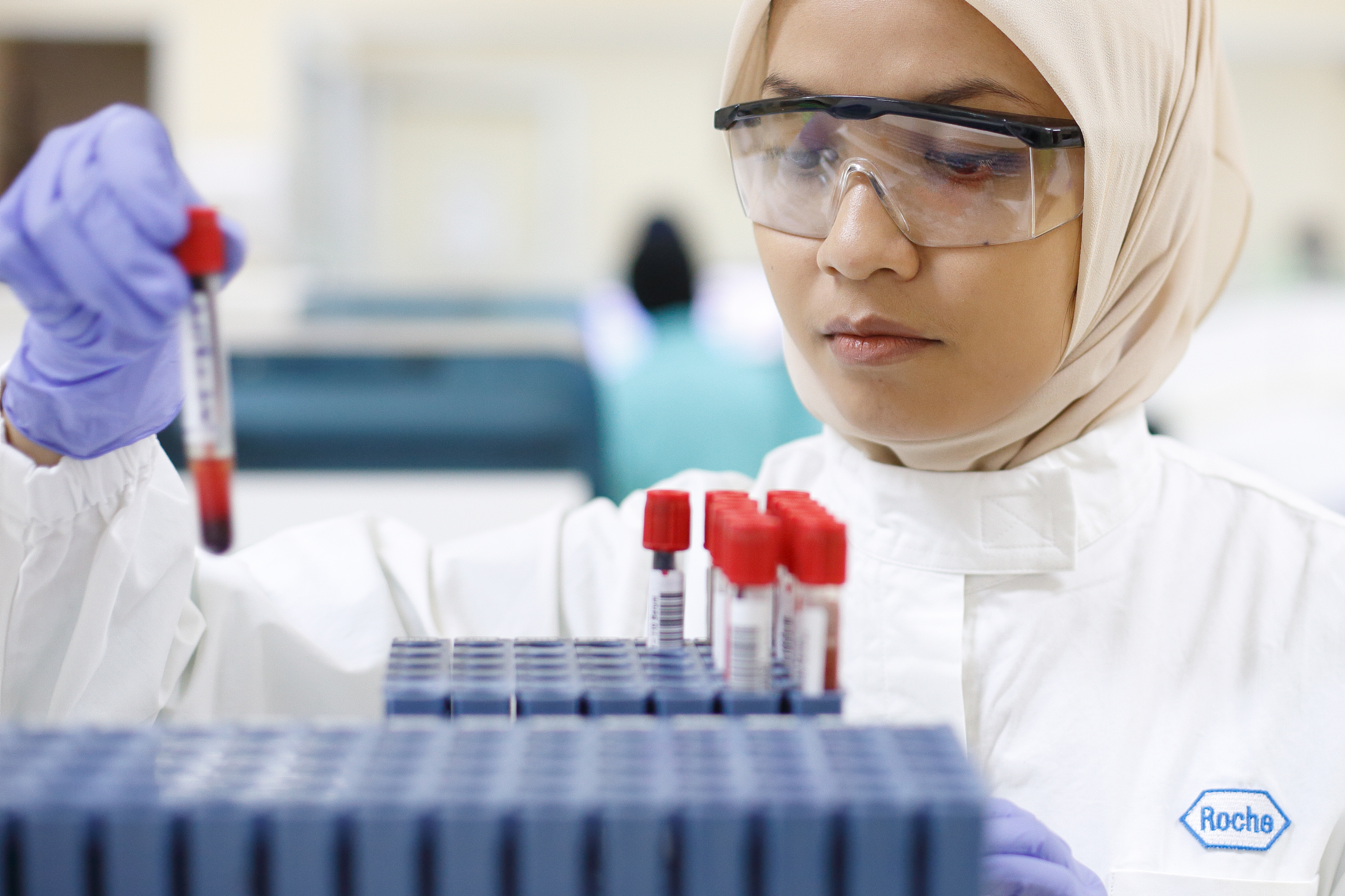Roche - Cambridge Strategies